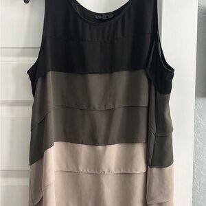Alfani Black and Gray Tank Top with Sleek Design